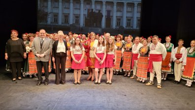 Нинова: 24 май е най-светлият празник, днес България ликува