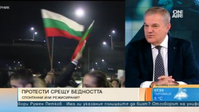 Петков за протестите - нелепо е да се представят за политическа манипулация