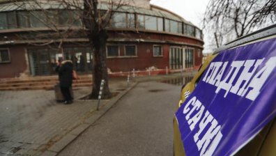 Гладна стачка в Спешна помощ в София: "Питаш за пари - започват наказания"