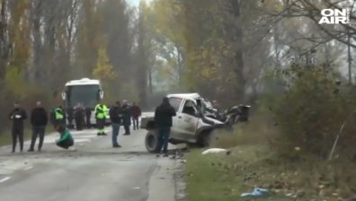 Чия е вината за катастрофата с 3 жертви край Литаково?