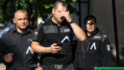 Надзиратели и полицаи на среща с Надежда Йорданова, протестът им в неделя остава