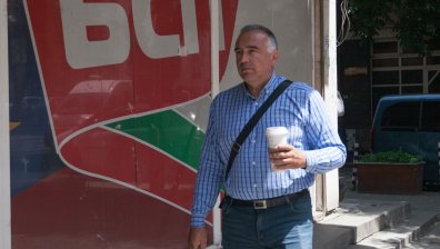 Рокади в БСП: Освободиха Кутев като зам.-председател, Вигенин вече няма да е секретар