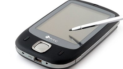 HTC се опитва да блокира вноса на iPhone и  iPad