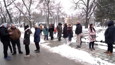 Протести в Лом срещу блудство с дете и последвала мярка "подписка"
