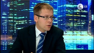 Ясен Георгиев: Бежанската вълна би могла да бъде заплаха за бюджета