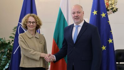 Росен Желязков декларира пред НАТО: България заделя 5% от БВП за отбрана до 2035 г.