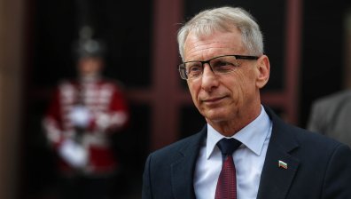 Денков: Може да има правителство, ако има политическо желание