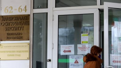 КНСБ се обяви против актуализацията на пенсиите за всички