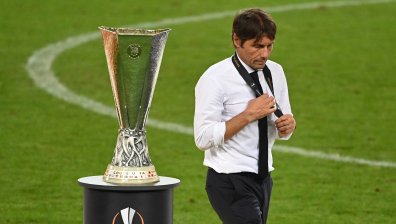 Конте се разбра с "Интер", остава начело на отбора