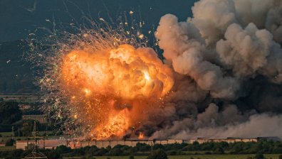 Прокуратурата се зае с взривовете и възложи разследването на НСлС