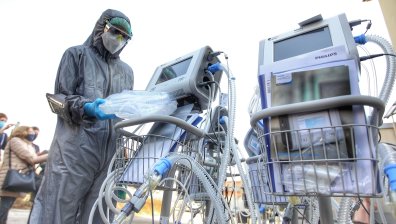 Във ВМА бяха доставени респиратори за помощ на пациенти с Ковид-19