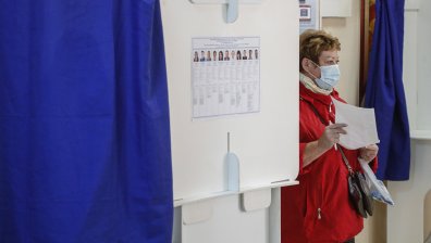 Тест за партията на Путин: Русия провежда местни избори