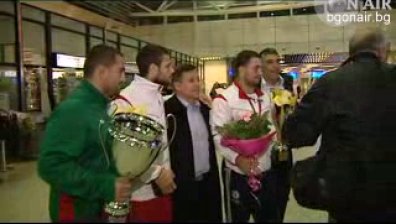 4 златни медала за българските самбисти от световното в Литва