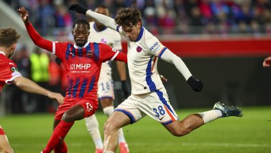 "Челси" с чиста победа, "Фиорентина" драматично победи "Пафос"