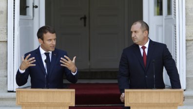 Евксиноград обедини Радев и Макрон по водещите теми