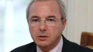 Ще се справим и без Гърция, твърди френски министър