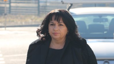 Министър Петкова за мерките в помощ на потребителите на ток (ГЛЕДАЙ НА ЖИВО)