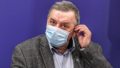 Проф. Кантарджиев: Ваксинирайте се преди епидемичното разпространение на Омикрон
