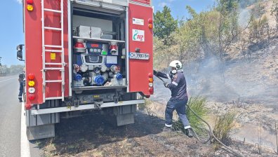 Овладяха пожара в депото за отпадъци край Силистра