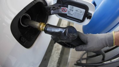 България внася целия си петрол от чужбина - руски ли е?