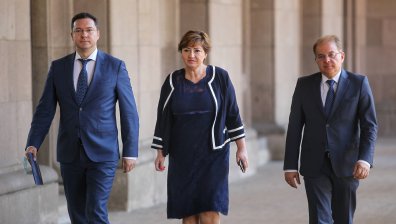 Политическо напрежение: ГЕРБ внесоха питане до КС за гражданството на Кирил Петков