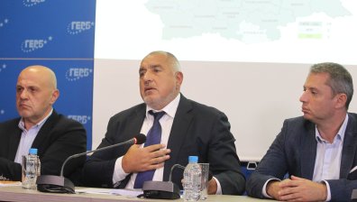 ГЕРБ и "Продължаваме промяната" на една маса: Всичко сочи към развръзка с третия мандат