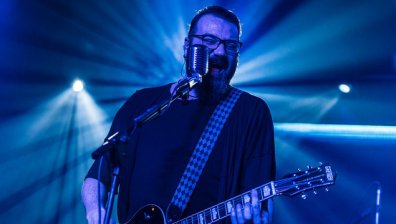 Почит за Димо от P.I.F.: "Невидимо дете" от балконите в цялата страна (+ВИДЕО)