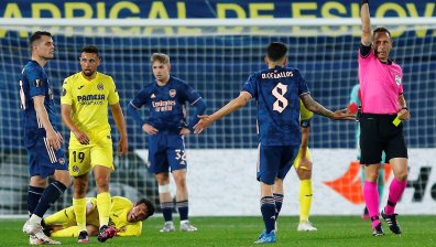 "Виляреал" победи "Арсенал" с 2:1, но "артилеристите" запазиха интригата