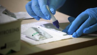 Без починали с Ковид-19 за денонощието, новозаразените са повече от вчера