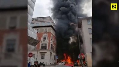Мощен взрив в центъра на Милано, димът се вижда от километри (+ВИДЕО)
