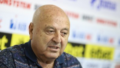 Венци Стефанов: ЦСКА и "Левски" копират неуспешно "Лудогорец"