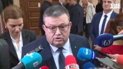 Сотир Цацаров е фаворит за шеф на антикорупционната комисия?