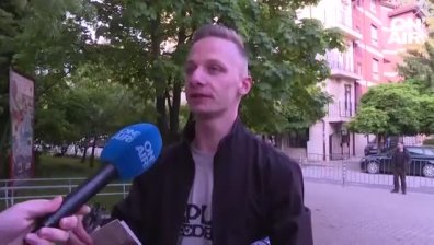 Едни разчитат на знания, други - на късмет: Как се справиха учениците с "Посвещение" на Петя Дубарова