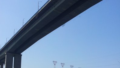 Мъж скочи от Аспаруховия мост във Варна, лекарите не успяха да го спасят