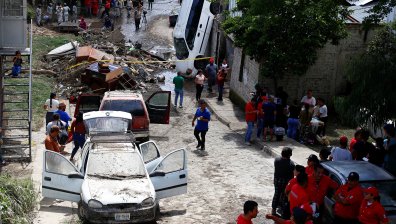 Глобалното затопляне ще причини бурята на века, алармират климатолози