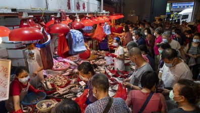 Заради Ковид-19: Китай спря вноса на замразени храни от 19 страни