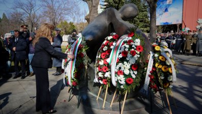 Йотова на отбелязването на 83 години от спасяването на българските евреи (СНИМКИ)