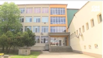 "Обаждаме се от КАТ, има бомба": Фалшив сигнал затвори училища във Велико Търново