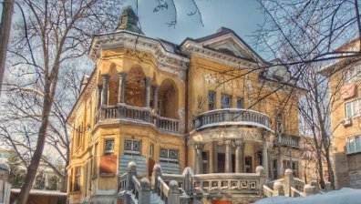 Ще бъде ли разрушена емблематичната "Къща с ягодите" в центъра на София