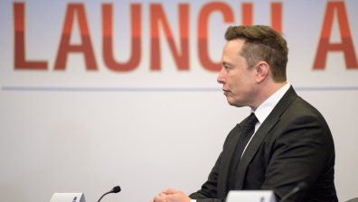 Tesla търси дизайнери за за интериора космически кораби