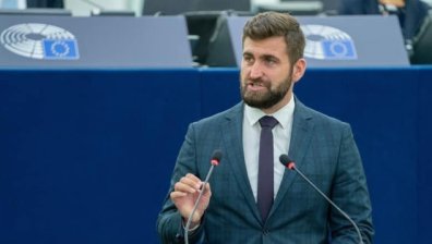 Новаков: Изслушването на Гешев бе необичайно кратко, групата е неформална