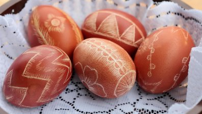 Как прабабите ни са боядисвали яйцата по стара българска рецепта