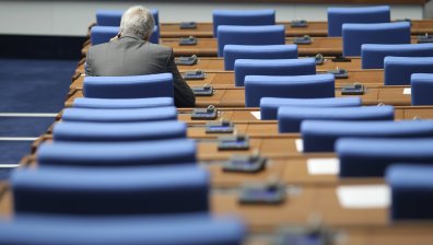 Депутатите гласуват промените в Закона за извънредното положение
