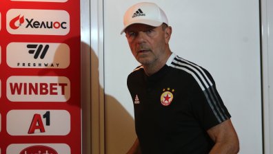 ЦСКА картотекира Мухар и Кръстев за тежките битки в Европа