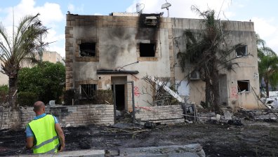 100 загинали и над 400 ранени при израелски удари в Ливан