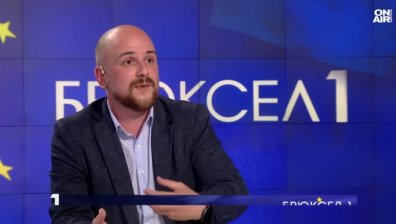 Светлин Тачев: Правителството играе за история