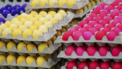 Бедните американци боядисват картофи вместо яйца за Великден