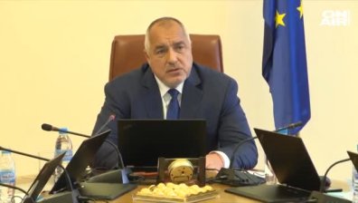 Кабинетът отпусна 3,5 млн. лева за майчино и детско здраве