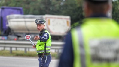 МВР спипа близо 30 пияни и дрогирани шофьори зад волана за ден