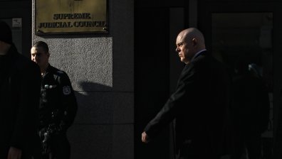 Първа крачка: Гешев внася искане до ВСС за отстраняването на Сарафов